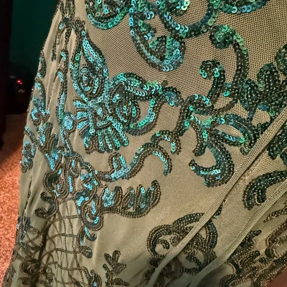 Blondie Nites Emerald Sequin Dress - Picture 7 of 10